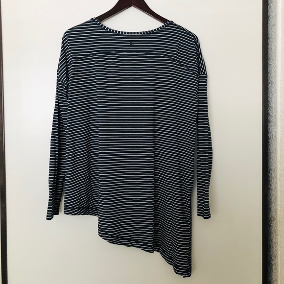 Lululemon Side Story Top - Picture 4 of 5